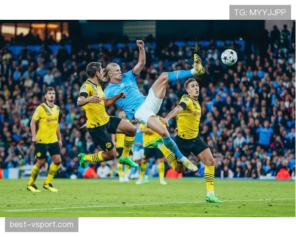 哈兰德与伊布：北欧中锋的终结效率差异与战术角色演变