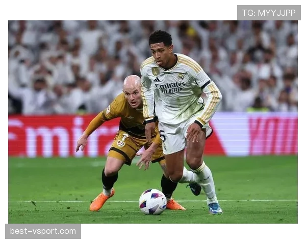 巴尔韦德西超杯决赛战术犯规封神之战：关键拦截如何改写比赛走势