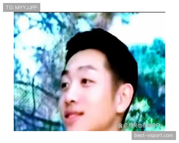 许昕随手晒个家常饭，评论区却在算他一年的代言费